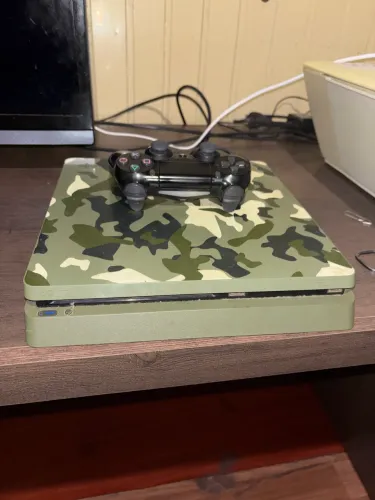 Ps4 camuflado edição limitada