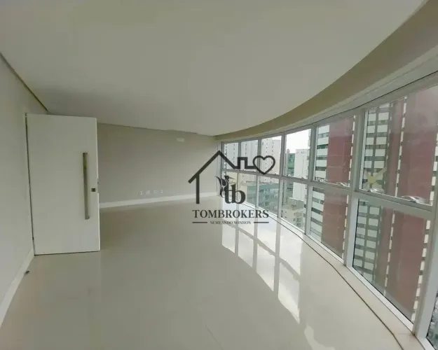 Apartamento com 4 dormitórios à venda, 131 m² por R$ 5.767.000,00 - Centro - Balneário Cam