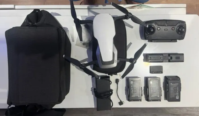 Drone dji mavic air fly more - (ACEITA TROCAS)