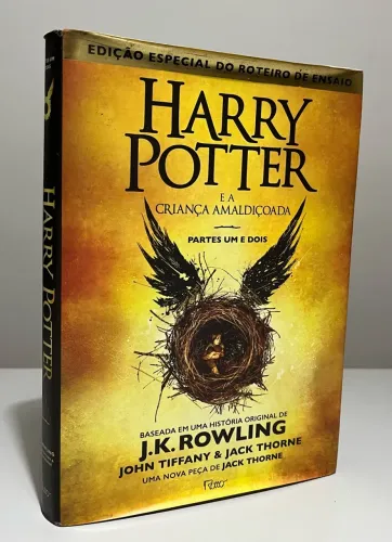Harry Potter e a Criança Amaldiçoada