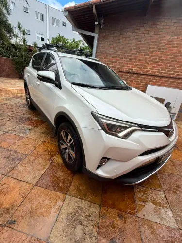 Toyota RAV4 2.0 Top 4X2 16V Aut. 2018