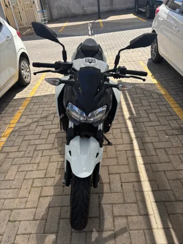 Kawasaki Z400 2022