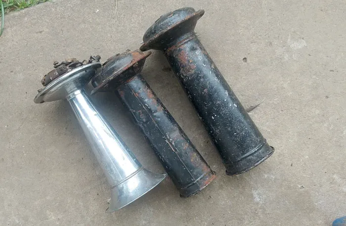 Buzinas automotivas antigas 