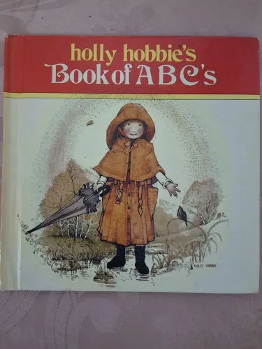 Livro importado Holly Hobbie 1978