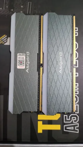 Vendo par memória ran rgb Loki Asgard zero