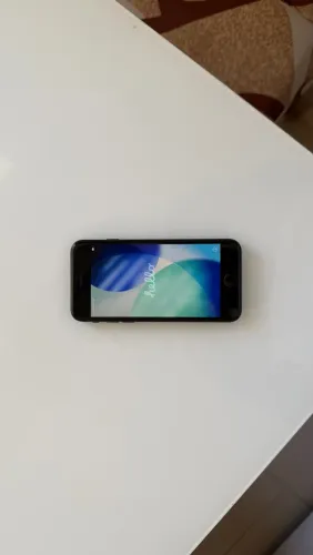 iPhone SE 2 Geração 64 GB