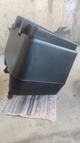 Só montar e trabalhar ! Baú para motoboy, caixa 80 litros completa para Honda 150,125...