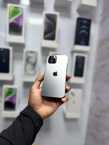 IPHONE 12 PRO 128GB PRETO<br>R$ 2.089,00