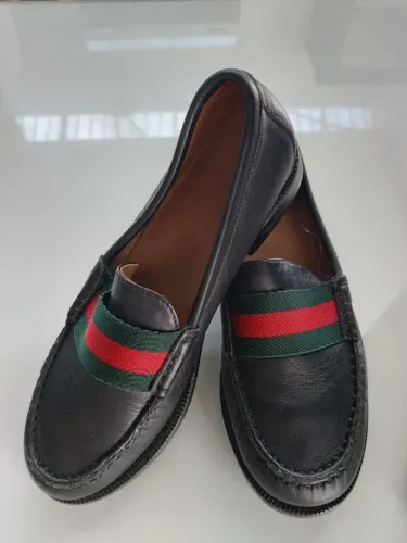 Sapato Gucci infantil