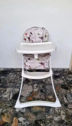 CADEIRA DE ALIMENTAÇÃO BURIGOTTO PAPA & SONECA