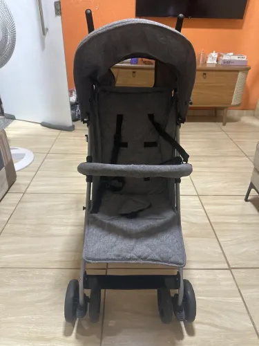 Carrinho de bebê