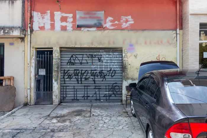 Loja na Avenida Direitos Humanos, 2019 51 m²