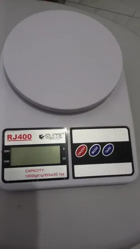 Balança nova já com as pilhas