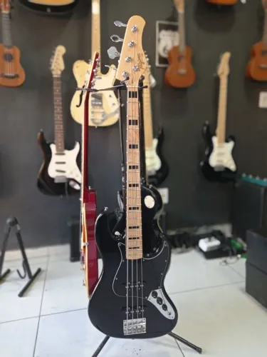 Baixo Tagima jazz bazz 4 cordas 