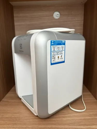 Purificador de Água Electrolux 