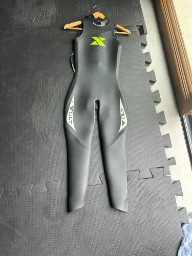 ROUPA DE BORRACHA XTERRA