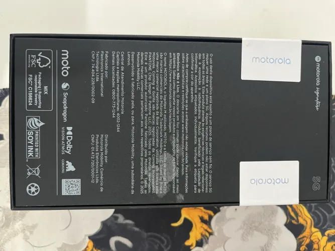 Smartphone Motorola signature lacrado 512GB 12GB