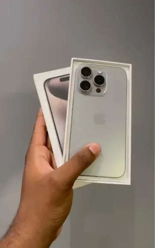 iPhone 15 pro 128gb
