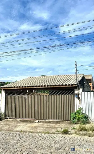 Casa à venda com 2 quartos - Parque Jóquei Club, Campos dos Goytacazes, RJ