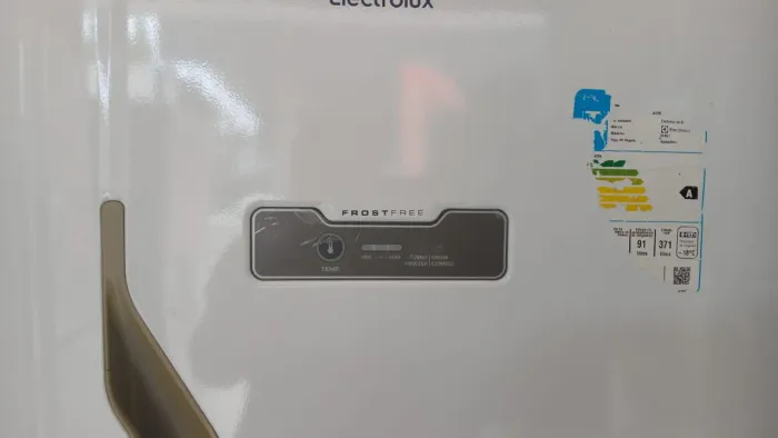 Geladeira Electrolux frost free 371 litros. Faço a entrega *