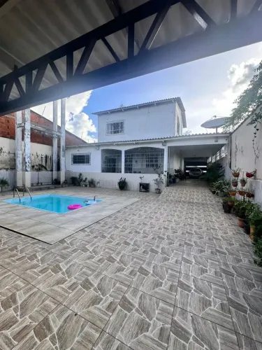 Vendo Sobrado com 3 quartos em Placas - Rio Branco - AC