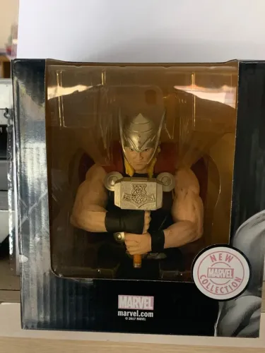 itens de colecionador da Marvel pra enfeite personagem Thor deus do trovão