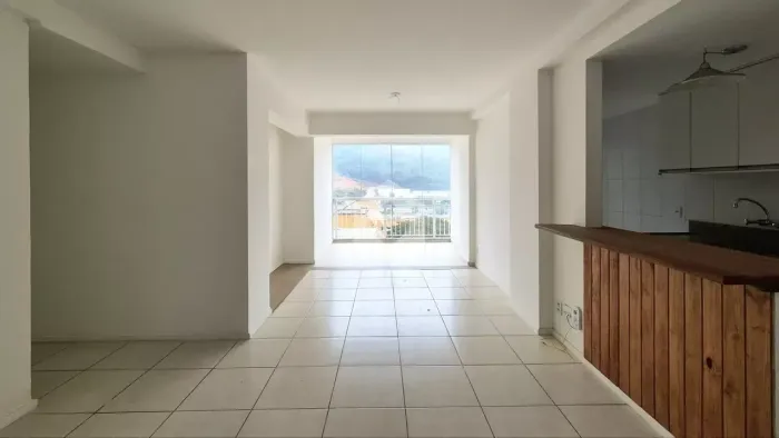 Cobertura para venda com 3 quartos, 127m² - Itaipava - Petrópolis/RJ