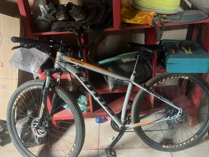 Vendo lotus ou troco por algo do meu interesse