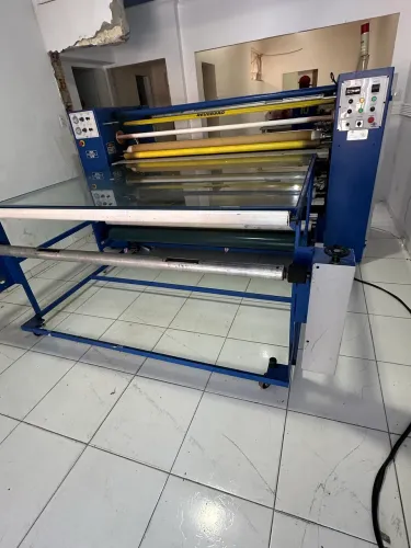 CALANDRA WUPERTAL MEW - 320-i INVERSE LARGURA : 1.800mm