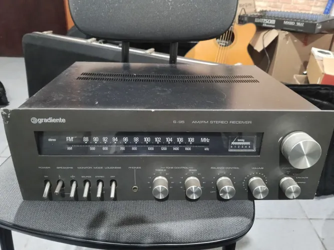 Receiver Gradiente S-95 vintage