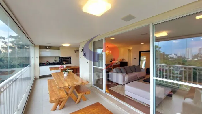 Apartamento a venda no condominio Club Iepê Jardim do Golf.