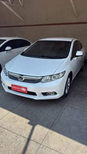 Honda Civic Sedan LXS 1.8/1.8 Flex 16V Mec. 4P 2014