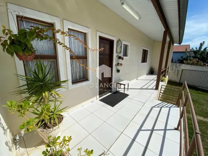 Casa à venda no bairro Satélite Íris em Campinas - SP