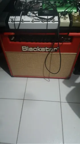 Amplificador de guitarra valvulado Blackstar HT Club 40W