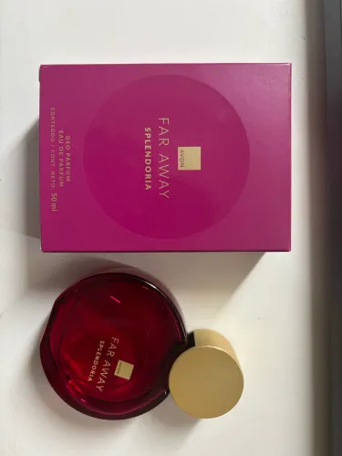 Perfume far away novo