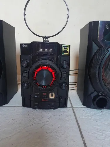 Som LG 5660