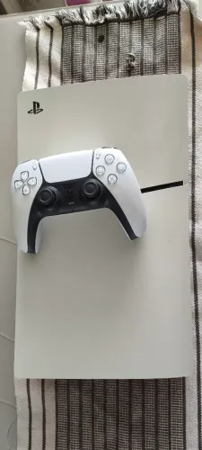 Vendo ps5 slim digital