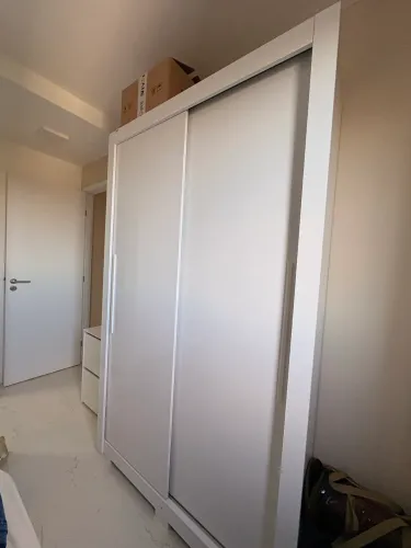 Guarda roupa NOVO