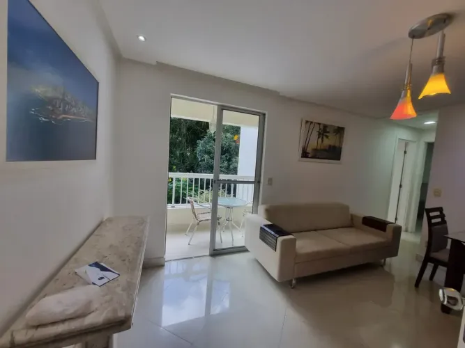 Abrantes apartamento 2/4, sala, cozinha, área de serviço, mobiliado, lazer