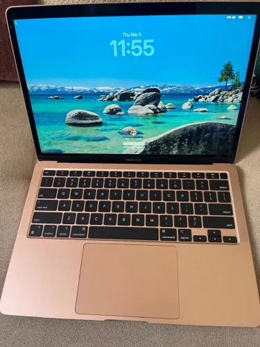 MacBook Air M1