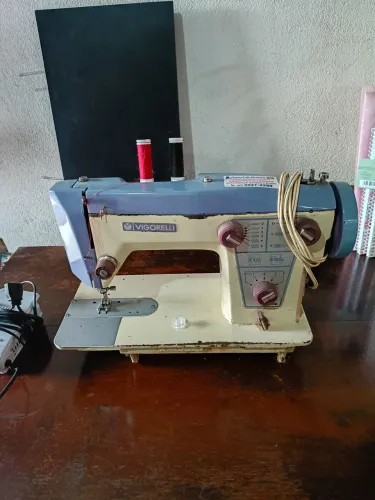 Máquina de costura Vigorelli ZigZag VZZ4