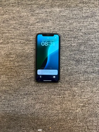 IPHONE XR - Ótimo estado