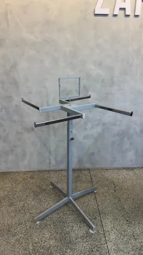 Arara de Chão Suastica VR-400/ AT-300