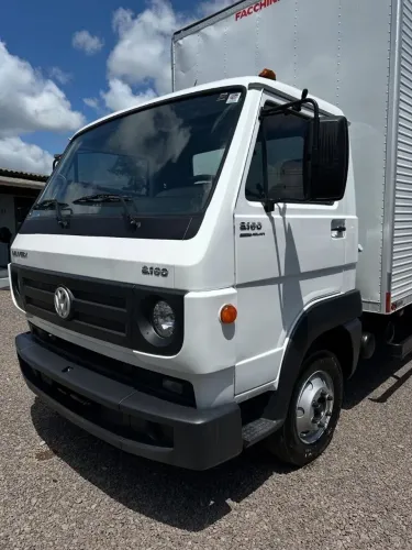CAMINHÃO BAÚ VOLKSWAGEN 8.160