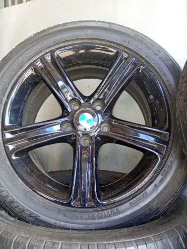 Hum jogo de rodas aro 17 com pneus furacão 5 por 120 BMW S10 bleizer marok e outros 