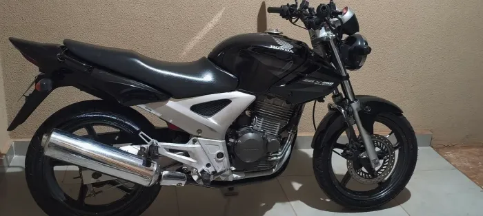 CBX Twister 250 ano 2008 l.