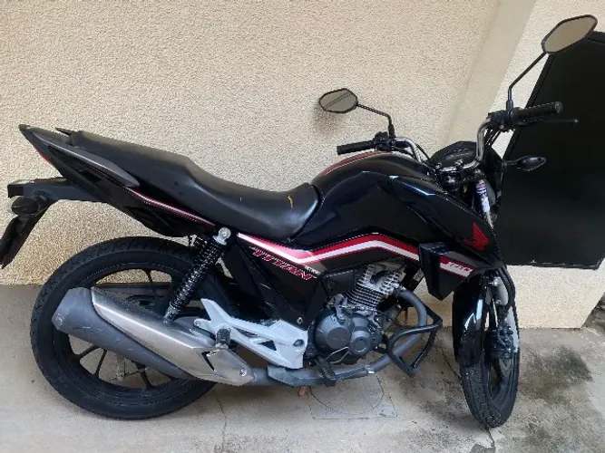 Vendo Moto Titan 160 - 2020 - Documentada e Revisada