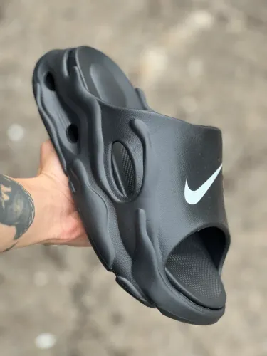 Sandália Nike