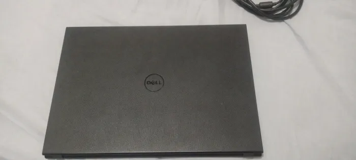 Notebook Dell placa de vídeo NVIDIA 2GB e 8gb ram *sem bateria*