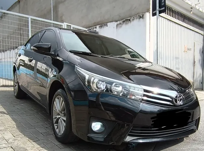 Toyota Corolla Altis 2.0 Flex 16V Aut. 2016